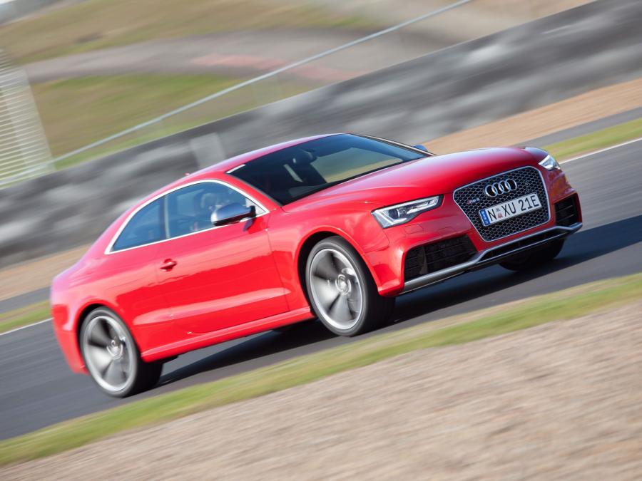  Audi RS5 Coupe 2012 года  (AU) (фото 5 из 10)